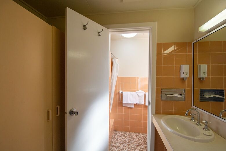Hotel Midcity Motor Lodge