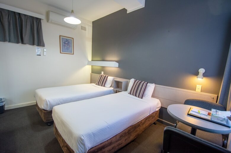 Hotel Midcity Motor Lodge