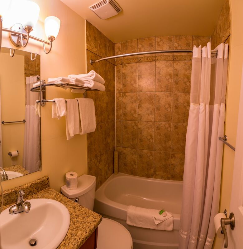 Motel Sahara Courtyard Inn Penticton