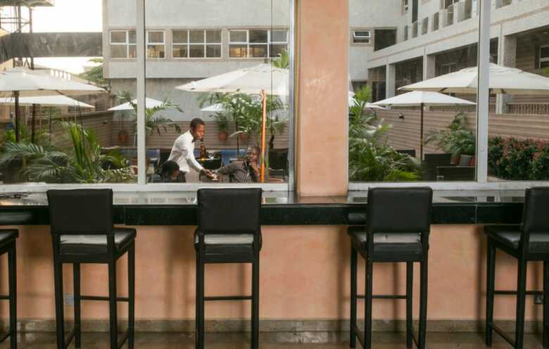 D Palms Airport Hotel