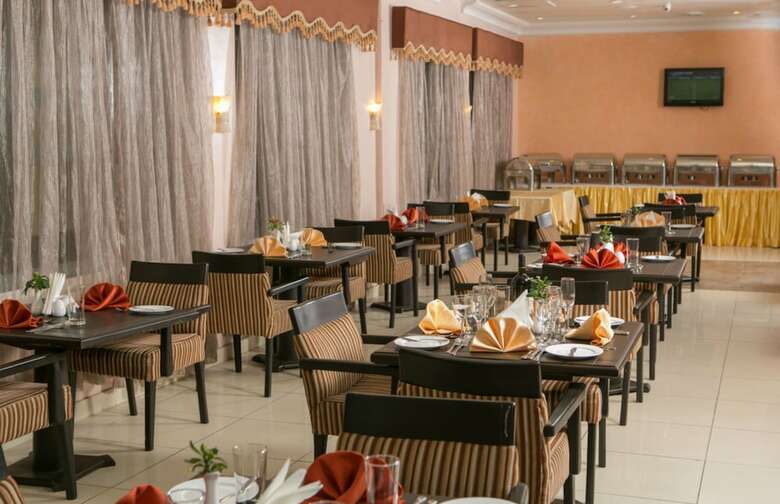 D Palms Airport Hotel