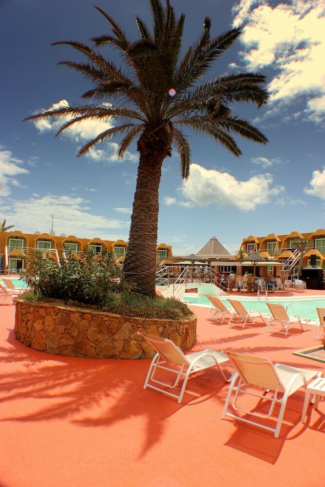 Aparthotel La Piramide