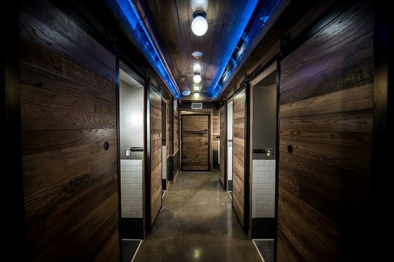 Hotel Foundre Phoenix
