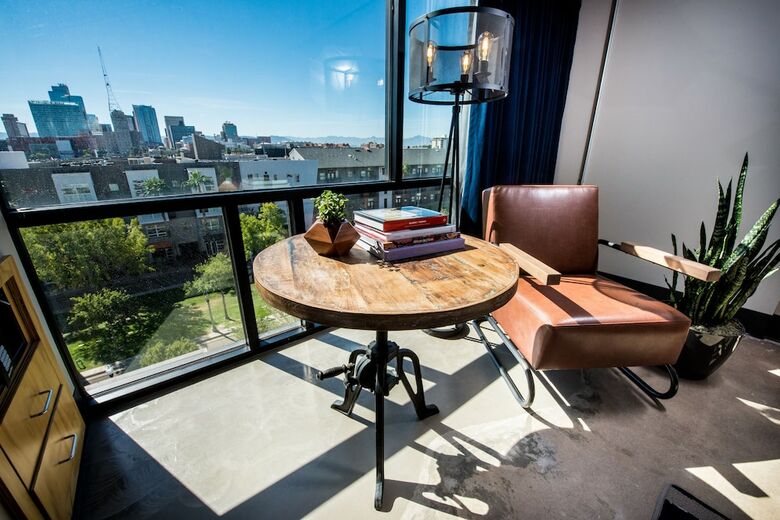 Hotel Foundre Phoenix