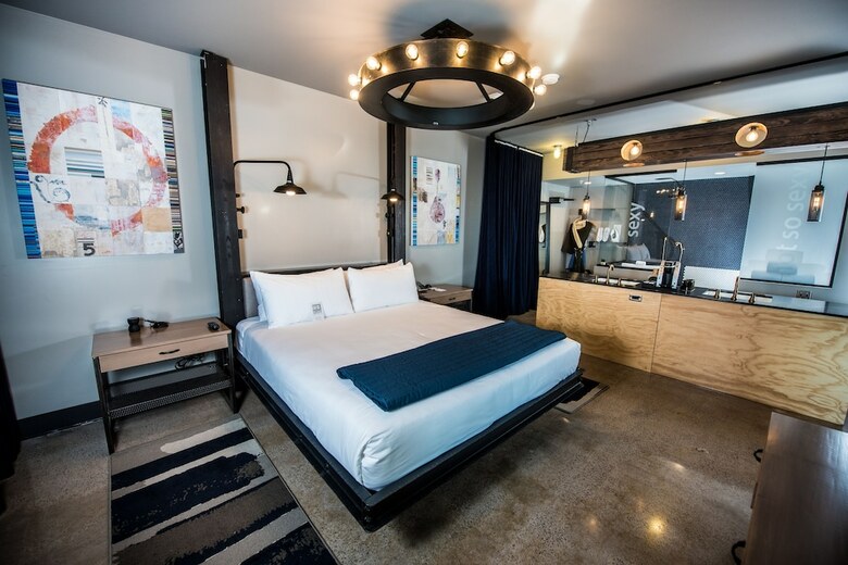 Hotel Foundre Phoenix