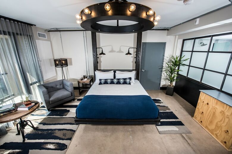 Hotel Foundre Phoenix