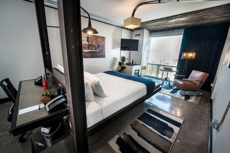 Hotel Foundre Phoenix