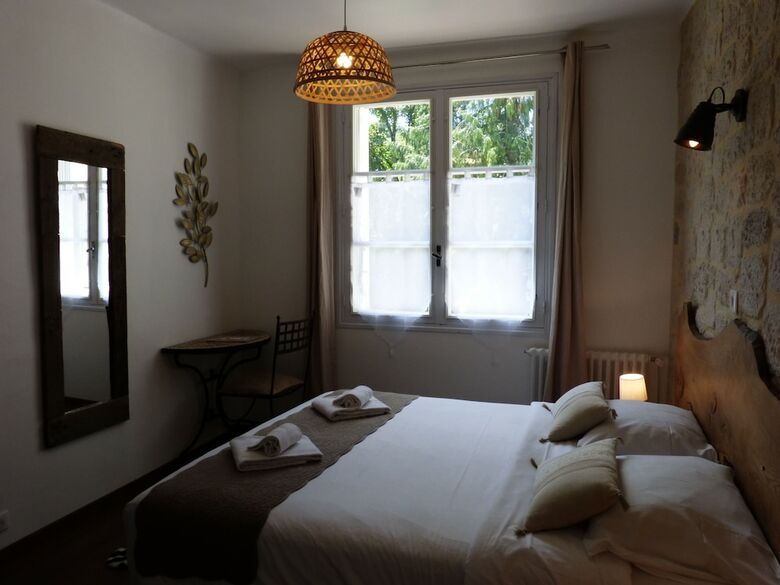 Hotel H�tel Des Grottes