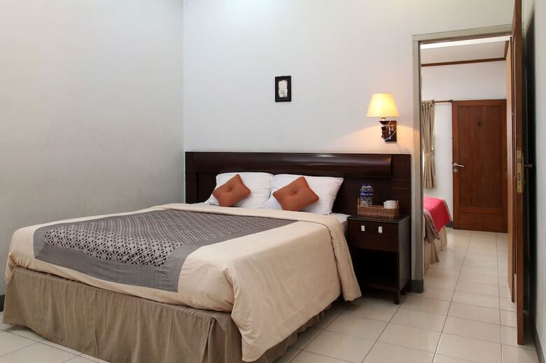 Rumah Asri Bed And Breakfast