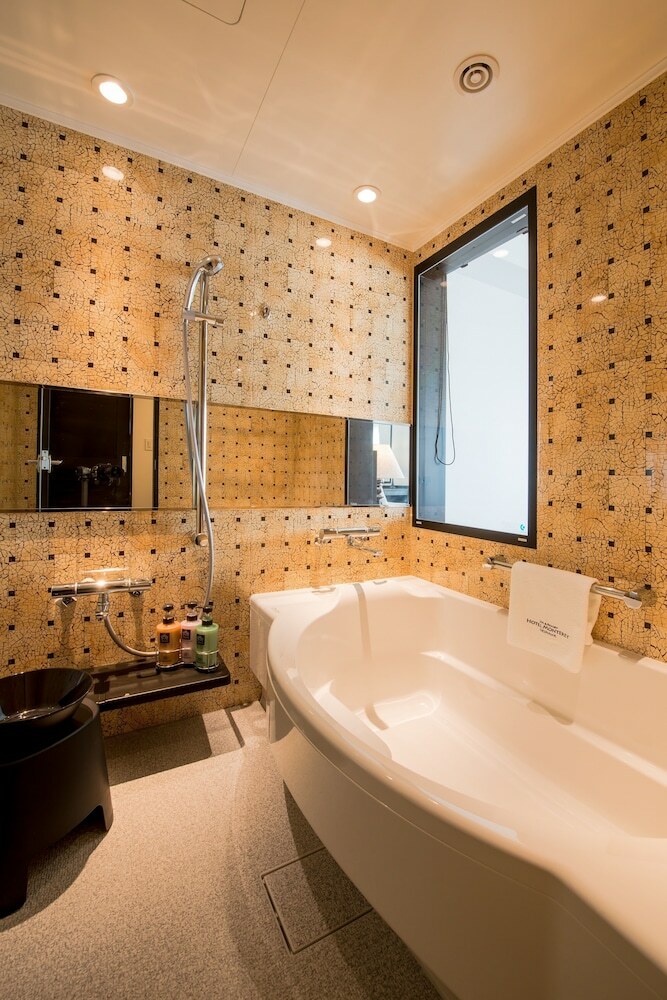 Hotel Monterey Okinawa Spa & Resort