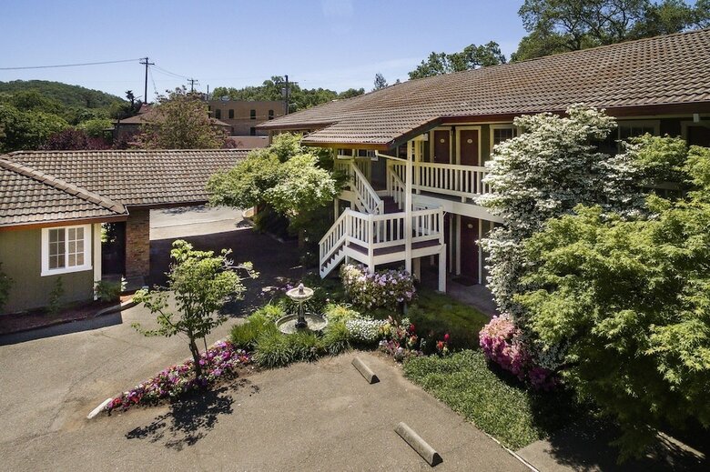 Hotel The Jack London Lodge