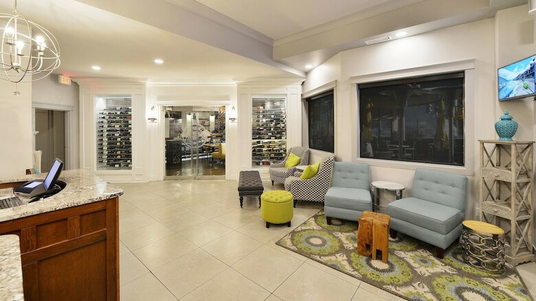 Hotel Prestige Beach House, Bw Premier Collection