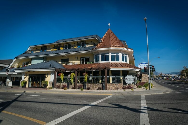 Hotel Prestige Beach House, Bw Premier Collection