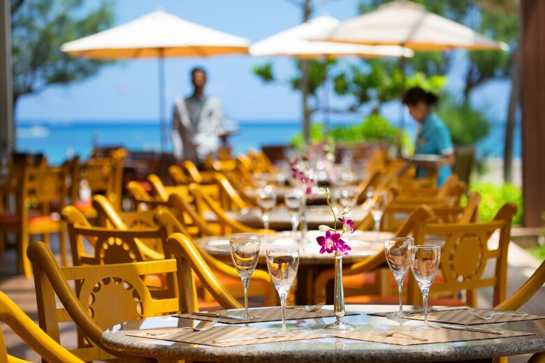 Hotel Renaissance Resort Okinawa