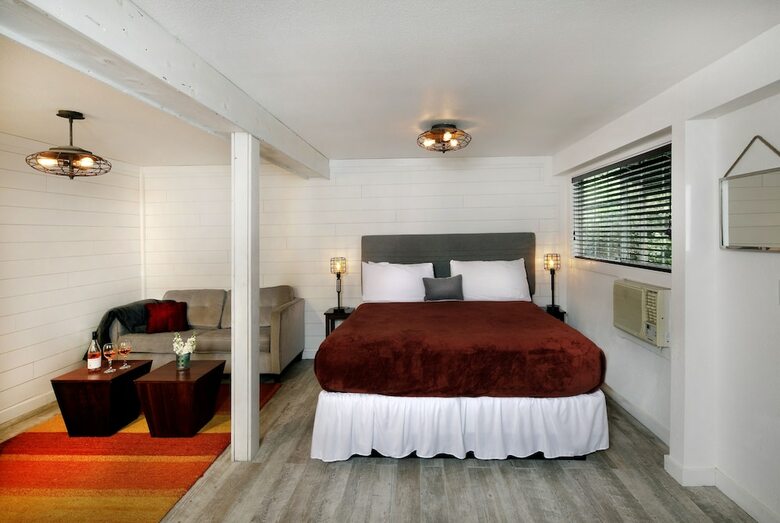 Hotel Inn On The Russian River