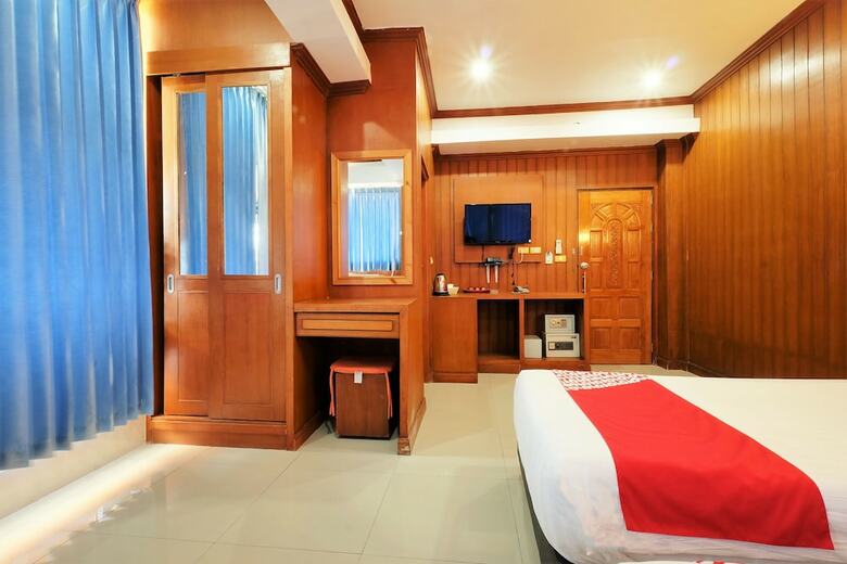 Hotel Oyo 485 Million Patong Beach Resort