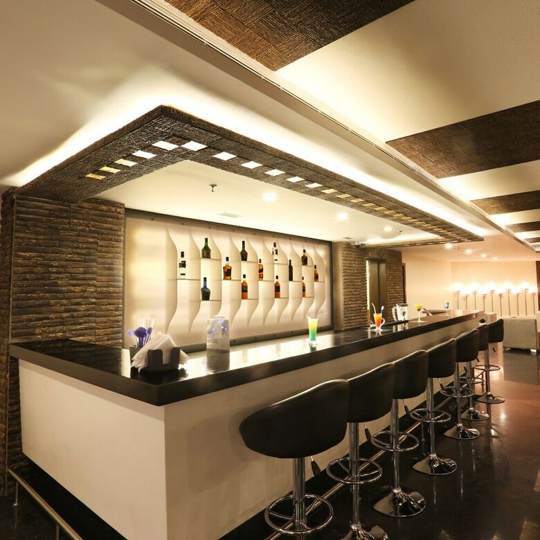 Hotel Golden Tulip Jaipur