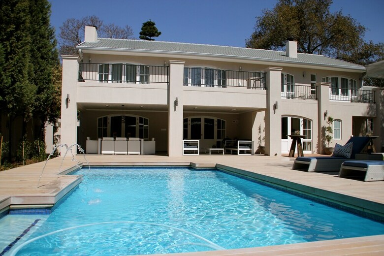Atholplace Hotel & Villa