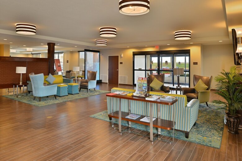 Hotel Comfort Inn & Suites Victoria North