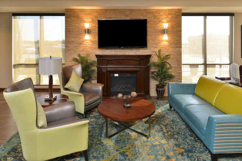 Hotel Comfort Inn & Suites Victoria North
