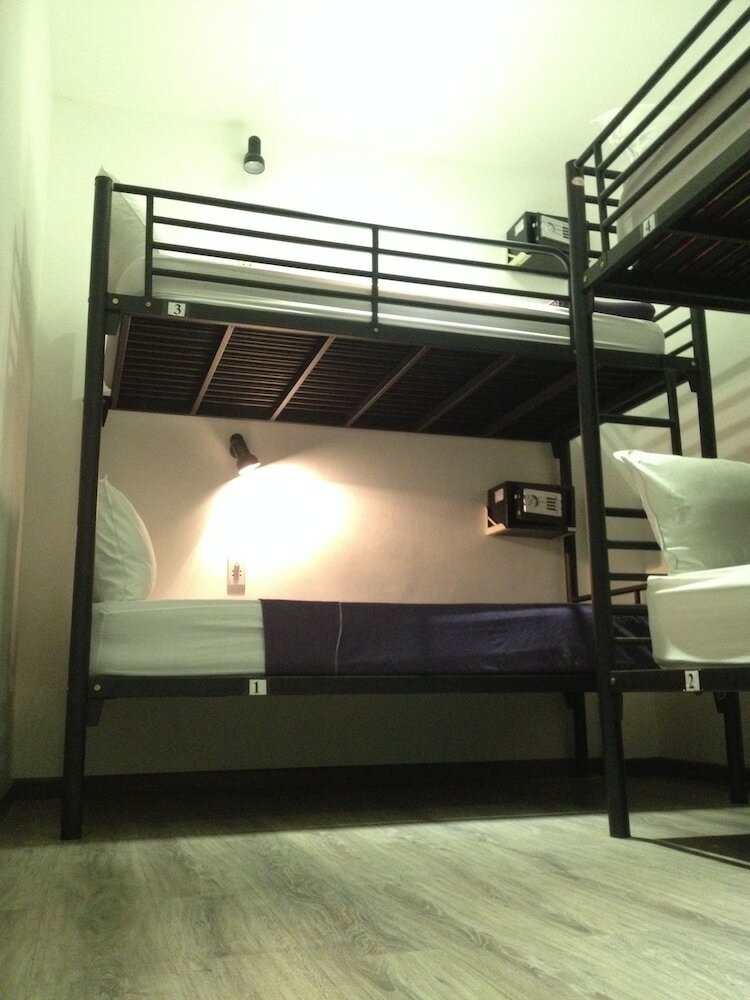 Hostal Suite Travelers Inn