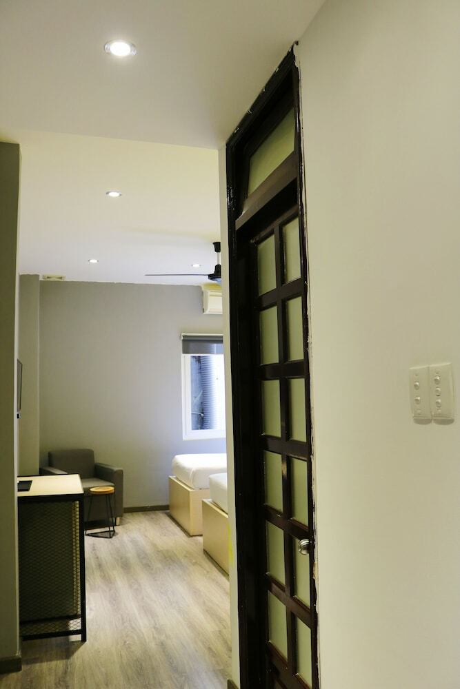 Hostal Suite Travelers Inn