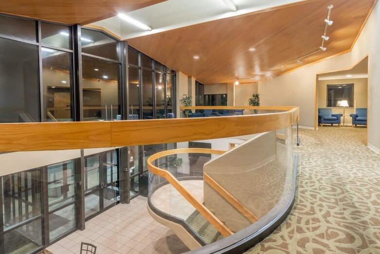 Hotel Ramada By Wyndham Columbus North