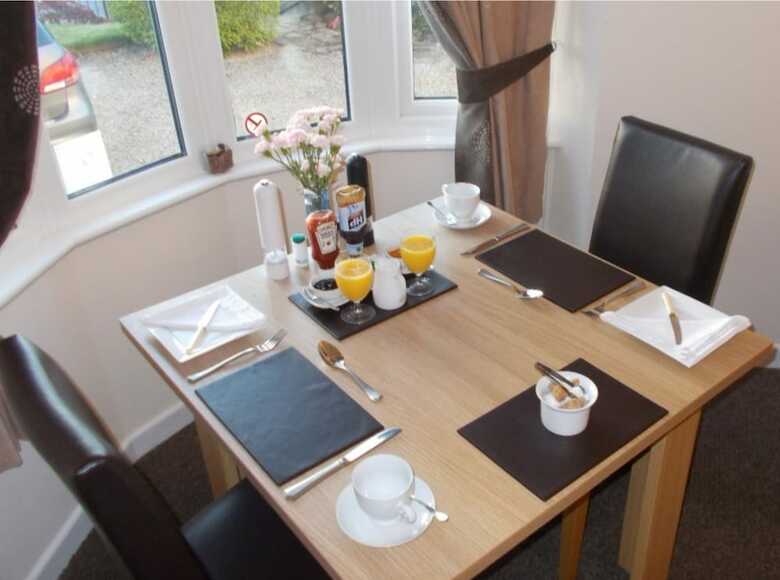 Bed & Breakfast Penarth Guest House
