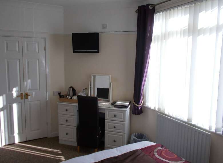 Bed & Breakfast Penarth Guest House