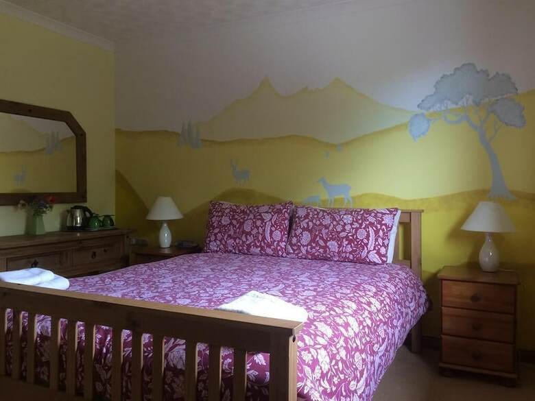 Hotel Givendale Guest House