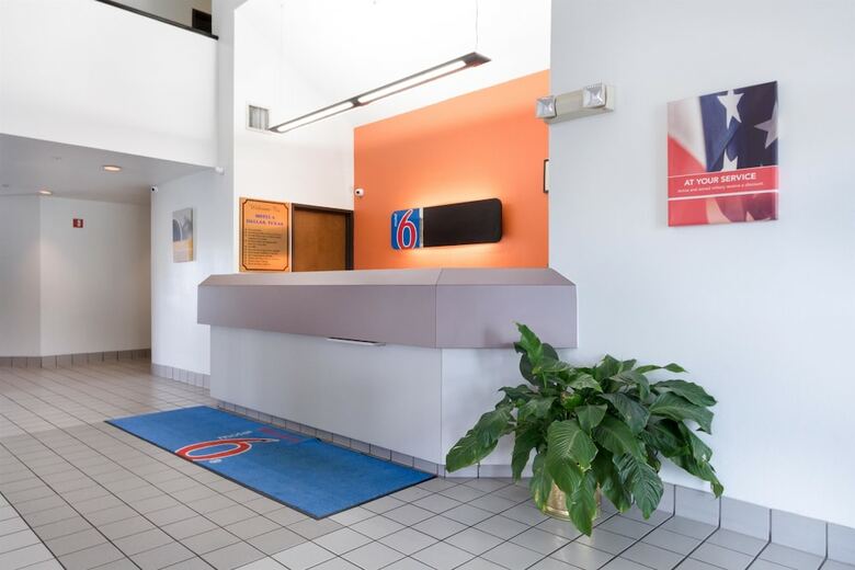 Motel 6 Dallas, Tx - Northeast