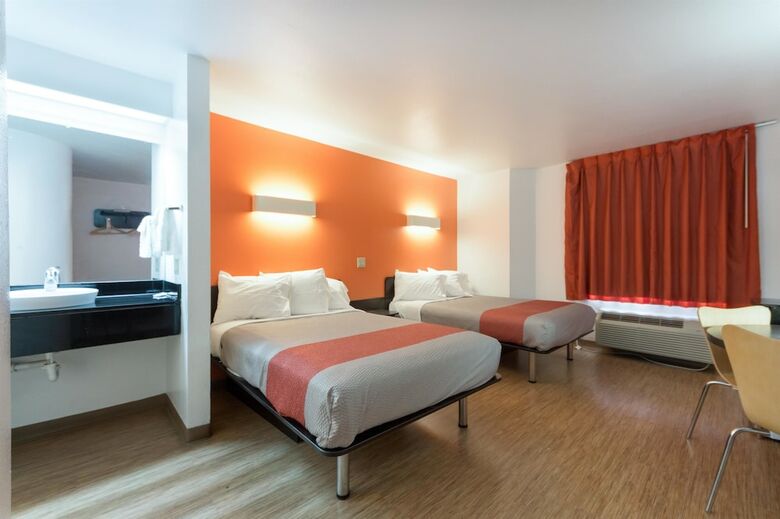 Motel 6 Dallas, Tx - Northeast