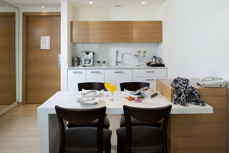 Hotel West All Suite Boutique Ashdod