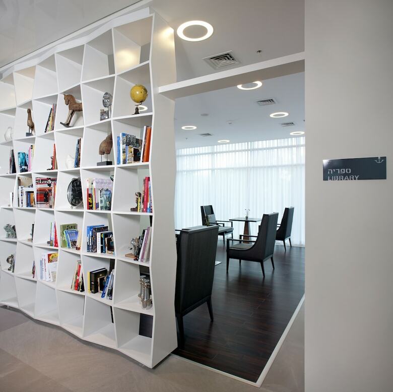 Hotel West All Suite Boutique Ashdod
