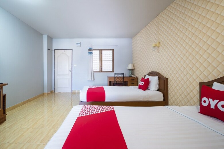 Hotel Oyo 663 Green Beach Room