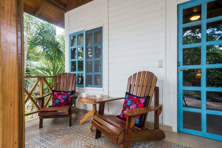 Hotel Villas El Encanto