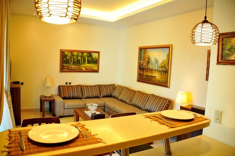 Aparthotel Dolphin Royal Suites