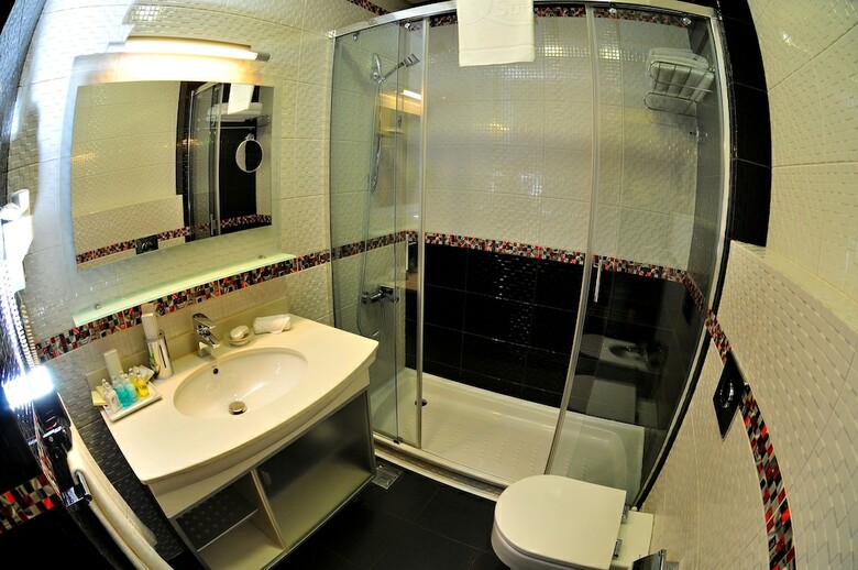 Aparthotel Dolphin Royal Suites