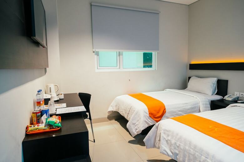 Alpha Hotel