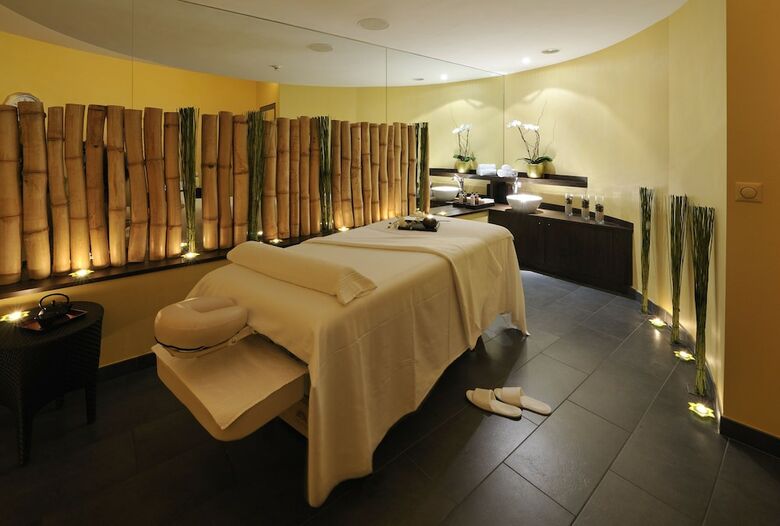 Beau Rivage Hotel