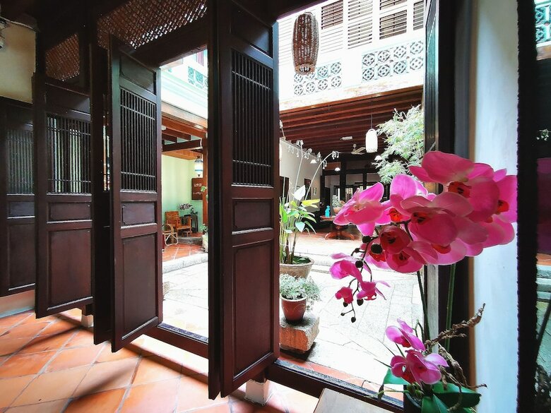 Hotel East Indies Mansion