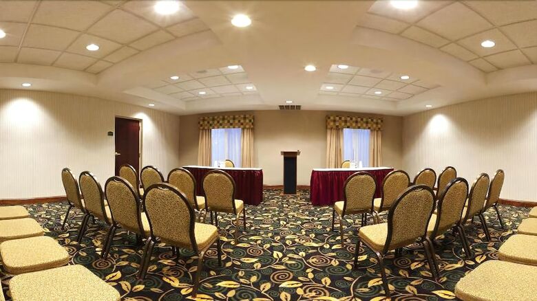 Hotel Holiday Inn Express Fort Bragg