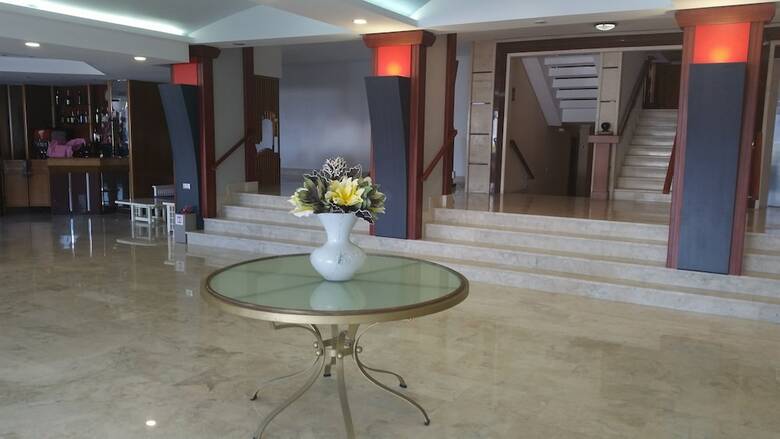 Belair Beach Hotel