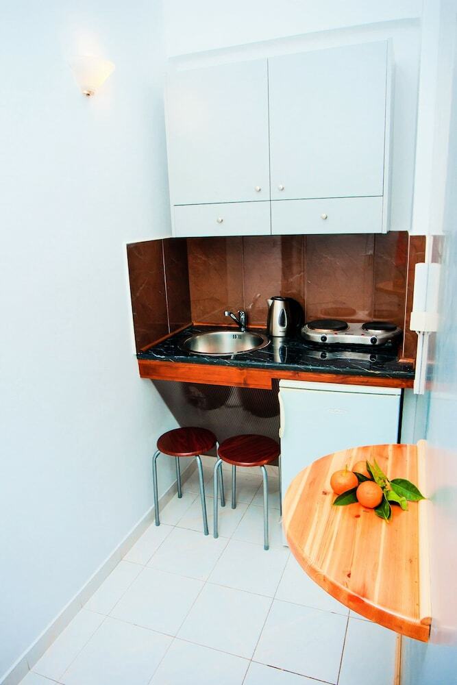 Apartamentos Falirala Central