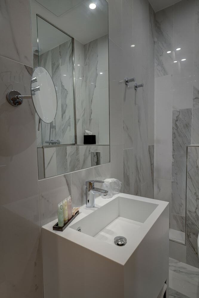 Best Western Plus Hotel Comedie Saint-roch