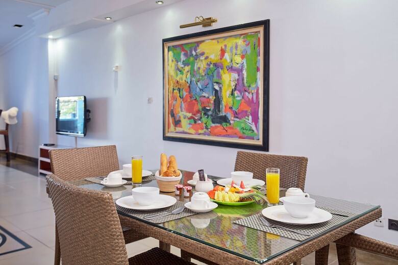Aparthotel Pereybere Serviced Suites