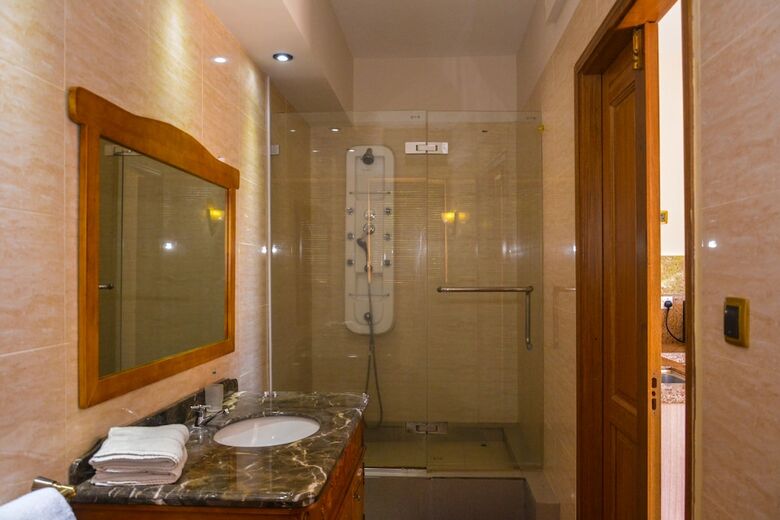 Aparthotel Pereybere Serviced Suites