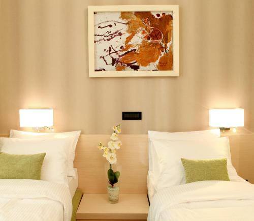 Argo Garni Hotel