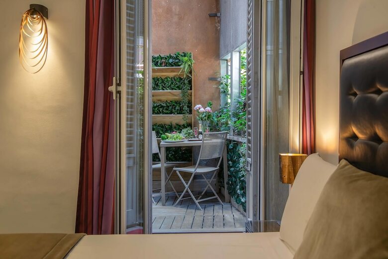 Hotel Navona Colors