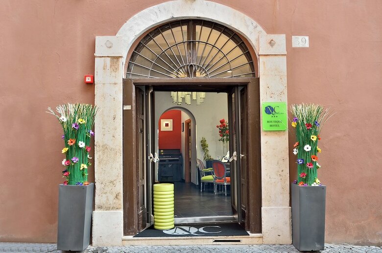 Hotel Navona Colors